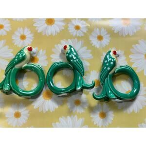 VTG 80s FITZ & FLOYD Napkin Holder Handpainted‎ Caribbean Green Parrot Birds